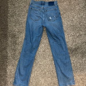 Brand:Abercrombie & Fitch; Style:The ‘90’s Straight Ultra High Rise; Size:27/4R